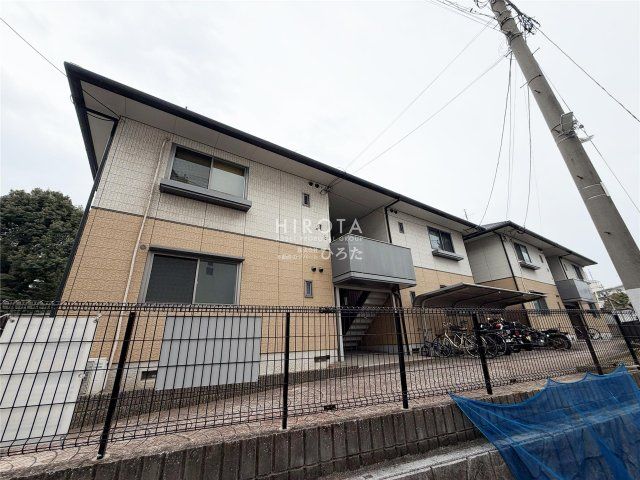ユニゾン上富野 A棟の外観画像