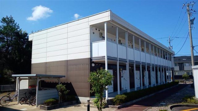 レオパレスセントポーリアⅠの外観画像