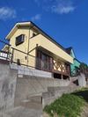 駐車場二台付きー葉山木古庭住宅の外観画像
