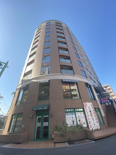 ラウンドタワーオペリアの外観画像