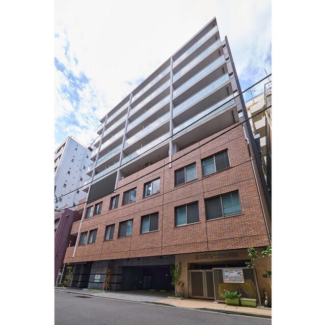 La Perla岩本町の外観画像
