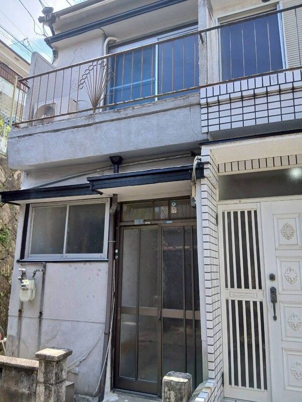 北条7丁目テラスハウス 左の外観画像