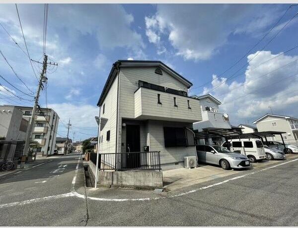 東印場町A棟の外観画像