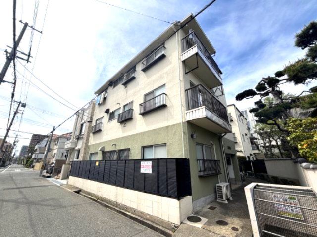 本山サンビラマンションの外観画像