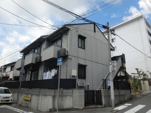 ポミエ六甲の外観画像