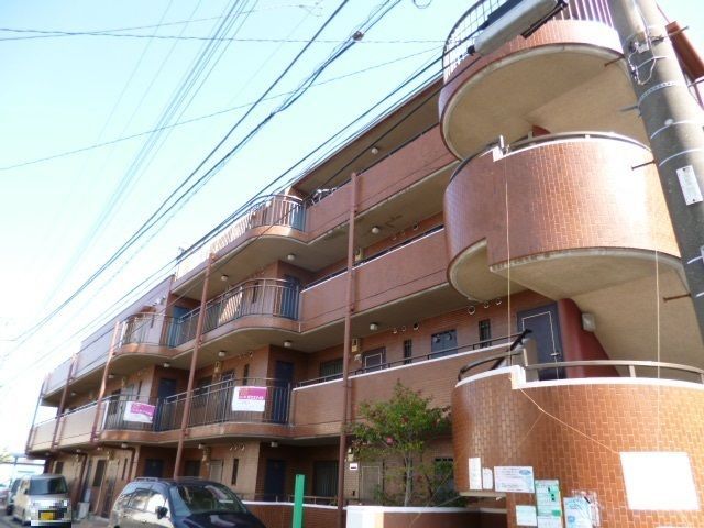 五月ハイツの外観画像