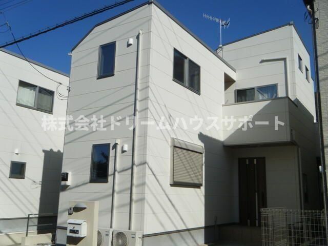 桜山7丁目戸建ての外観画像