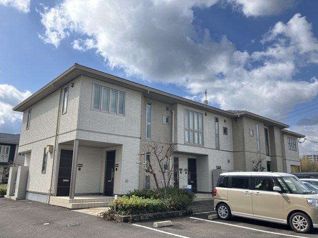 フォレナコート春日C棟の外観画像