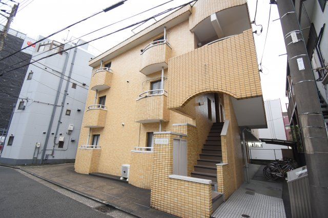 メゾン栄和の外観画像