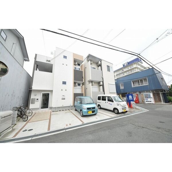 蛍池ヒルズ リンの外観画像