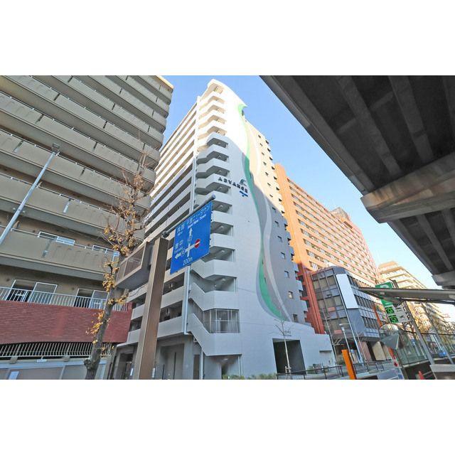 アドバンス江坂ラシュレの外観画像
