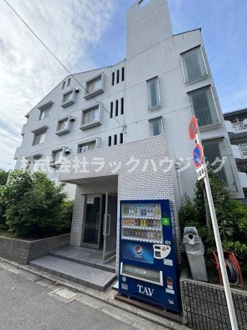 崗本マンションの外観画像
