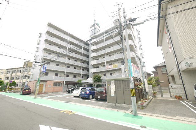 アルフィーネ厚生町の外観画像