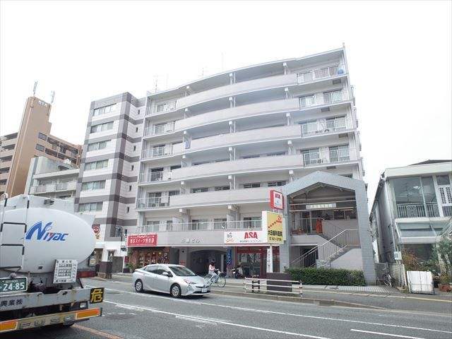 小島ビルの外観画像
