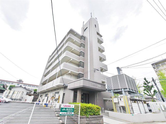 ファミール萩原の外観画像