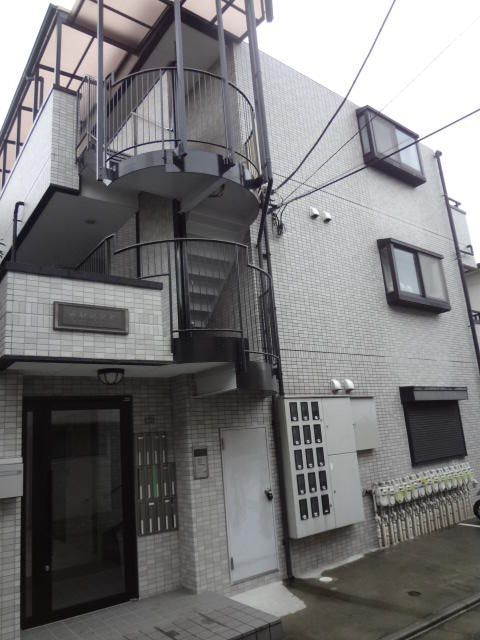 エレンシアの外観画像