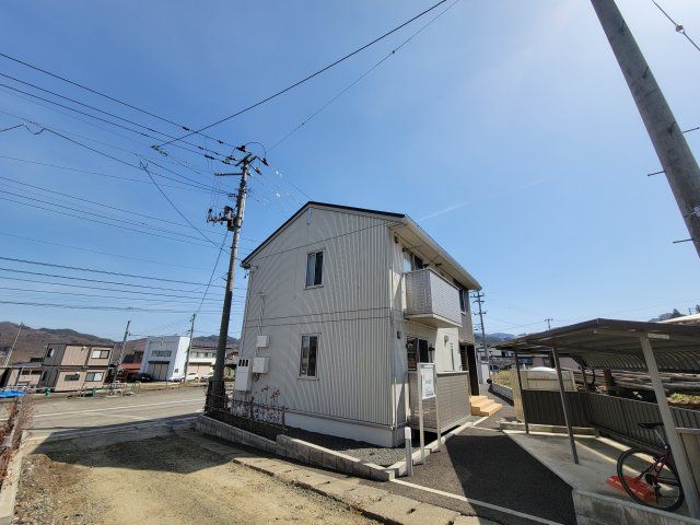 ドゥポルト Bの外観画像