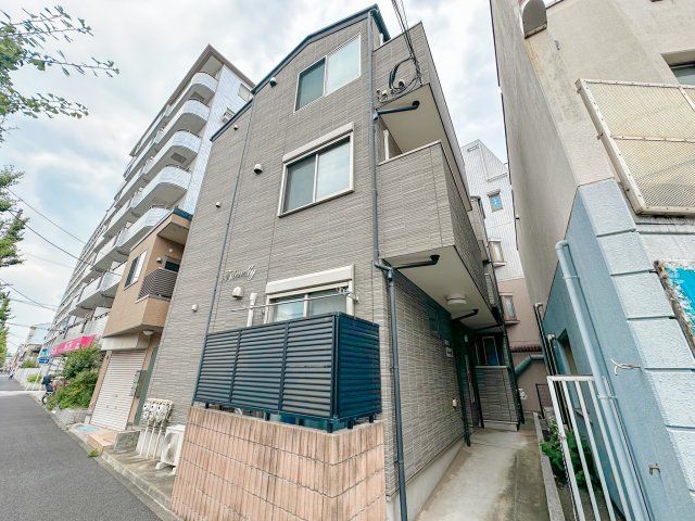 フレンドリーの外観画像