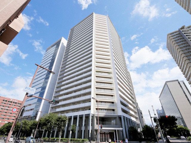 ローレルコート難波の外観画像