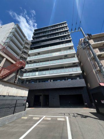 MODERN PALAZZO江坂AXIAの外観画像