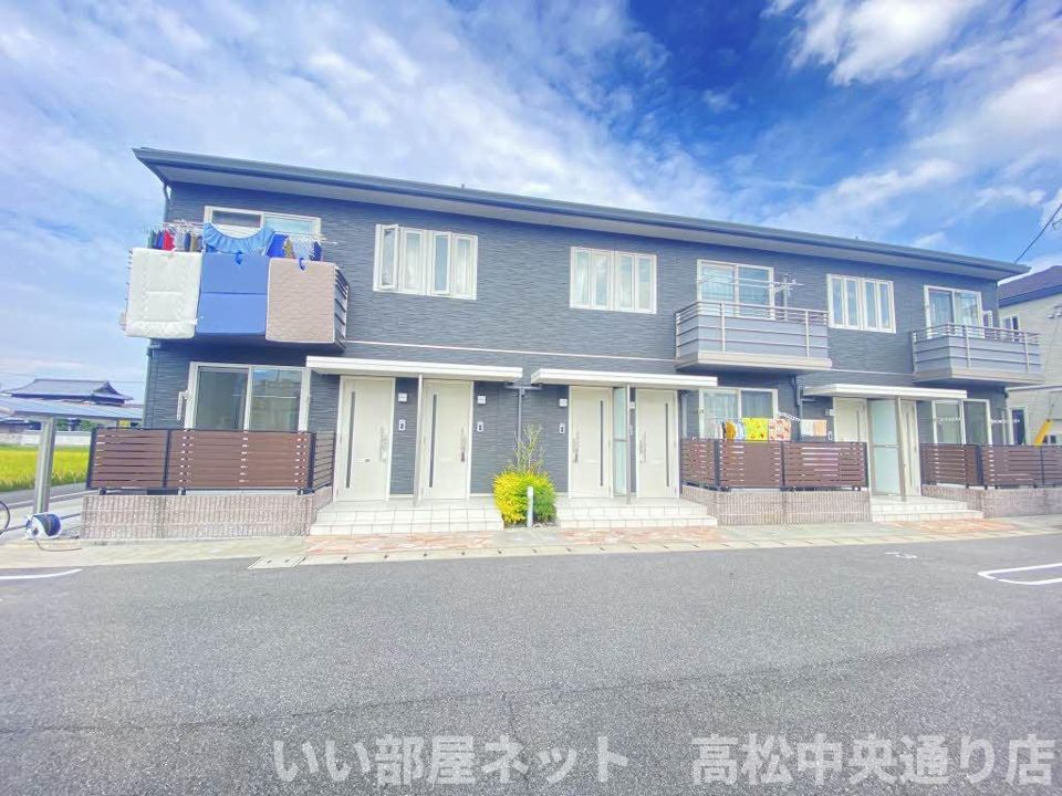 シャーメゾンジュアール N棟の外観画像