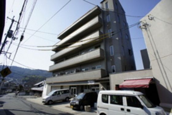 アパートメント重森の外観画像