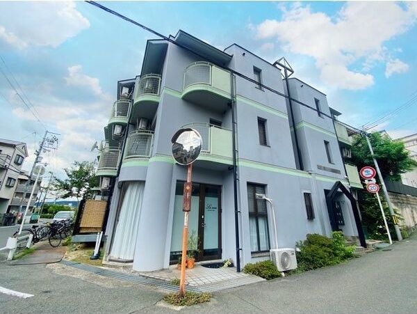 プレアール楠葉東山の外観画像