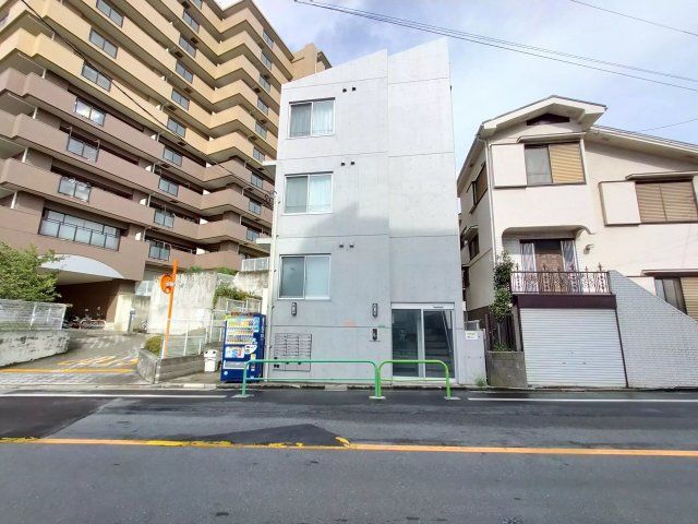AP93 グリシュアーヴ旭町の外観画像