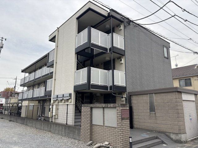 レオパレスクイントの外観画像