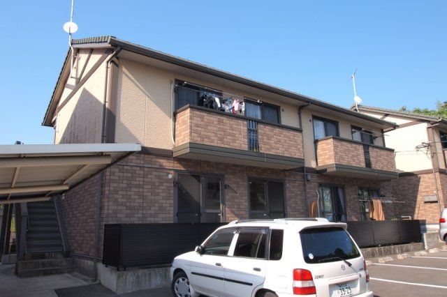 サンヒルズ A棟の外観画像