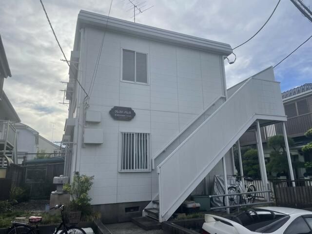 クレストパレスの外観画像
