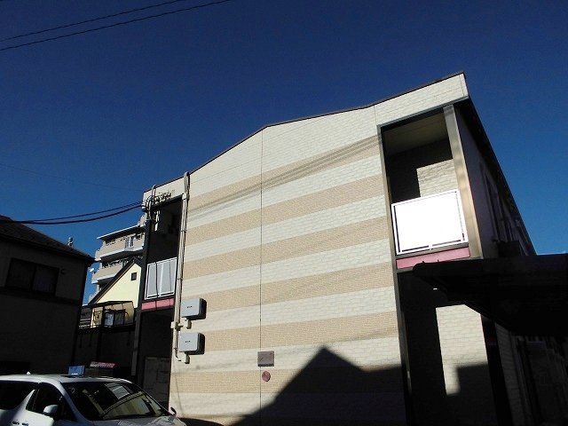 レオパレスエミネンスの外観画像