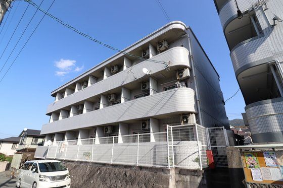 ドラゴーン金原の外観画像