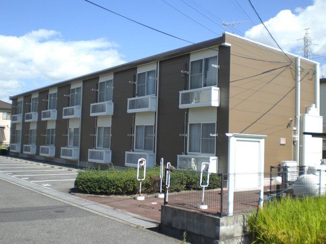 レオパレスコンフォート山手Bの外観画像