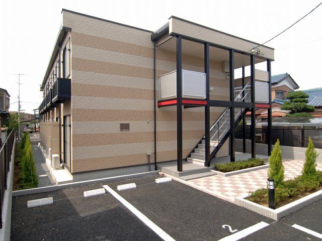 レオパレスパーシモンの外観画像