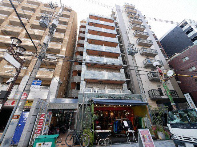 ラ・シェネガ心斎橋の外観画像
