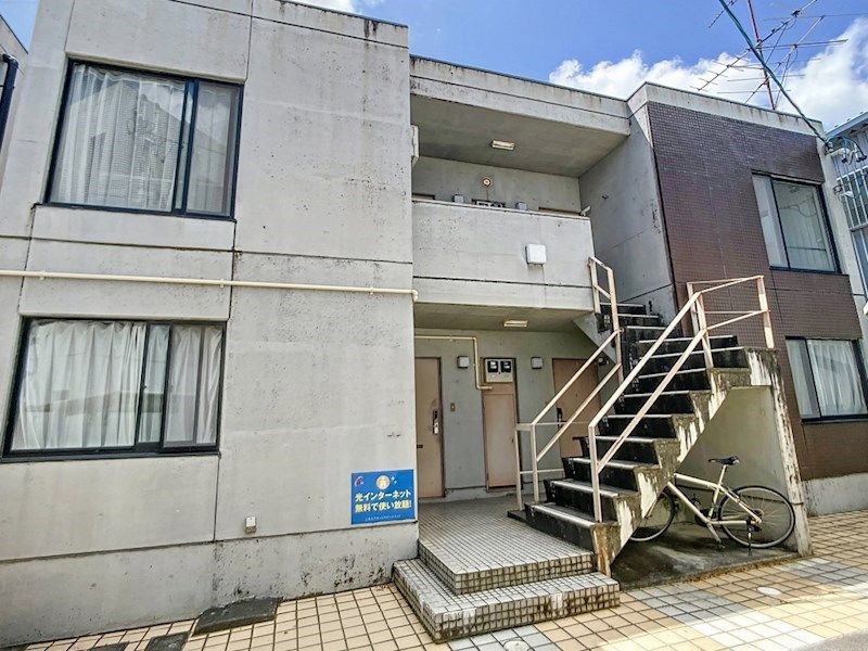 上島コモンコートA棟の外観画像