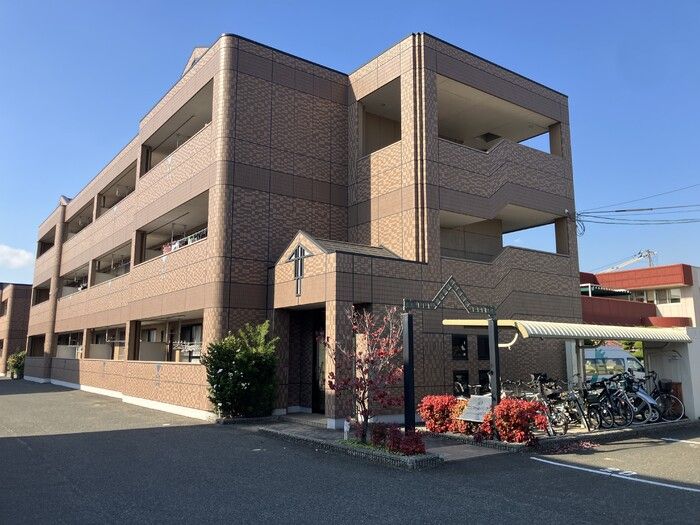 コンフォールパレスの外観画像