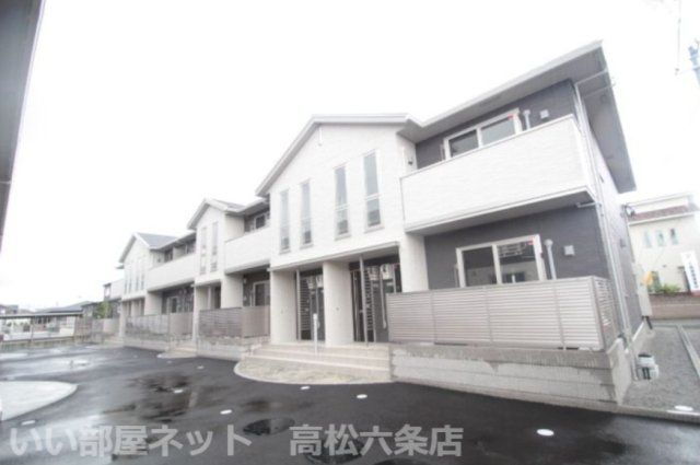 レグルス D棟の外観画像