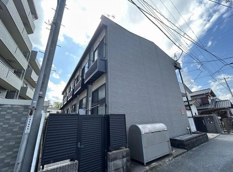 レオパレス楠の外観画像