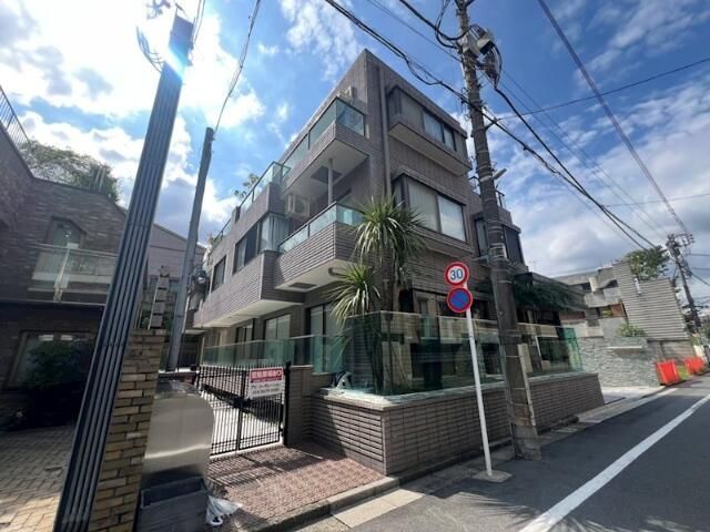 松濤フラッツの外観画像