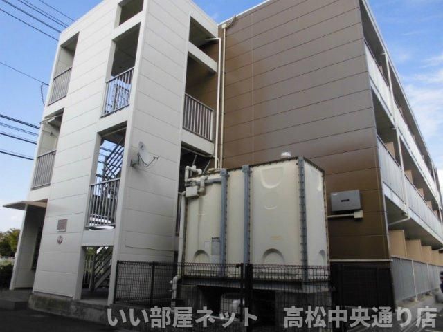 レオパレスシャルム瀬戸の外観画像