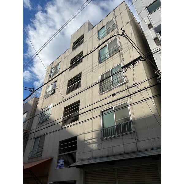 梅吉マンションの外観画像