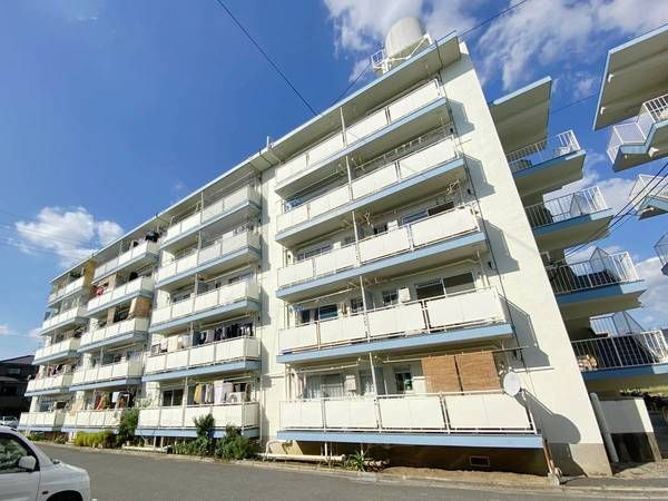 ビレッジハウス青山Ⅰ7号棟の外観画像