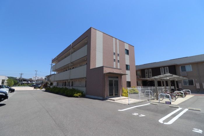 モンプリミエ ルラシオン Ⅰの外観画像