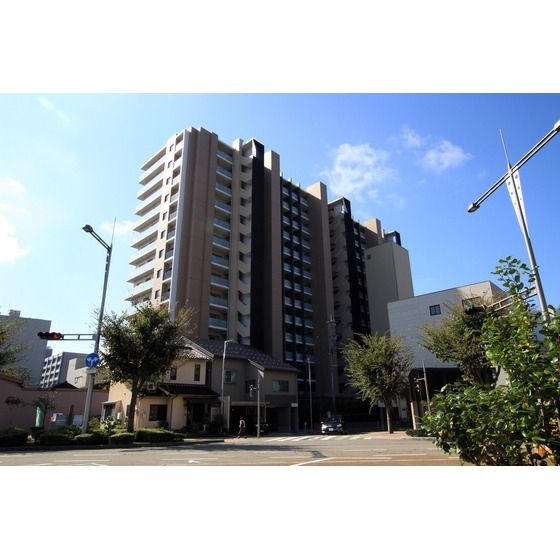 プレミスト金沢本町の外観画像