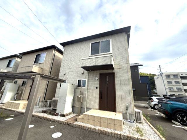 Canis lupus familiaris A棟の外観画像