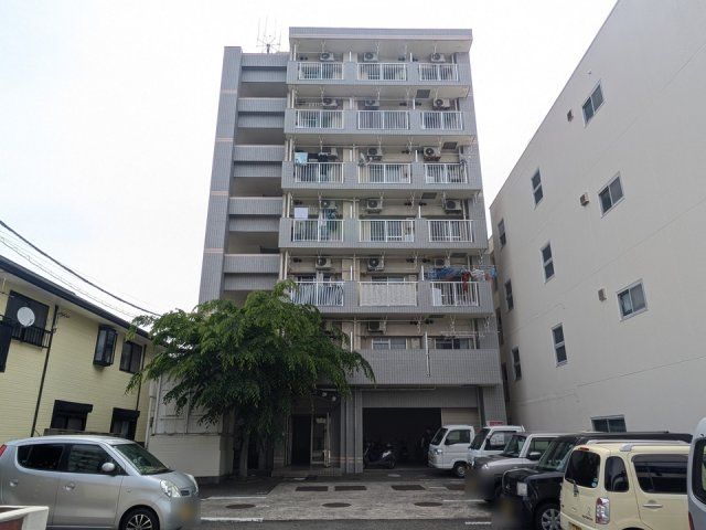 ベルメゾン伊予の外観画像