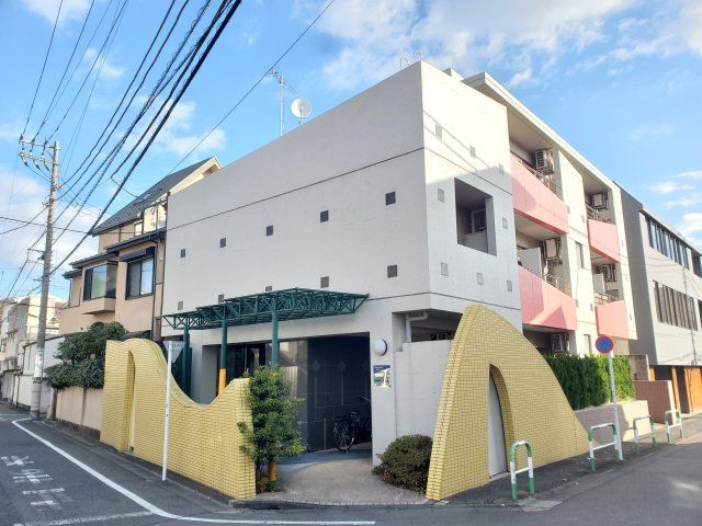 カンタ・ラーモの外観画像