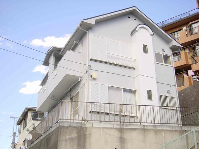 ハイツスワンの外観画像
